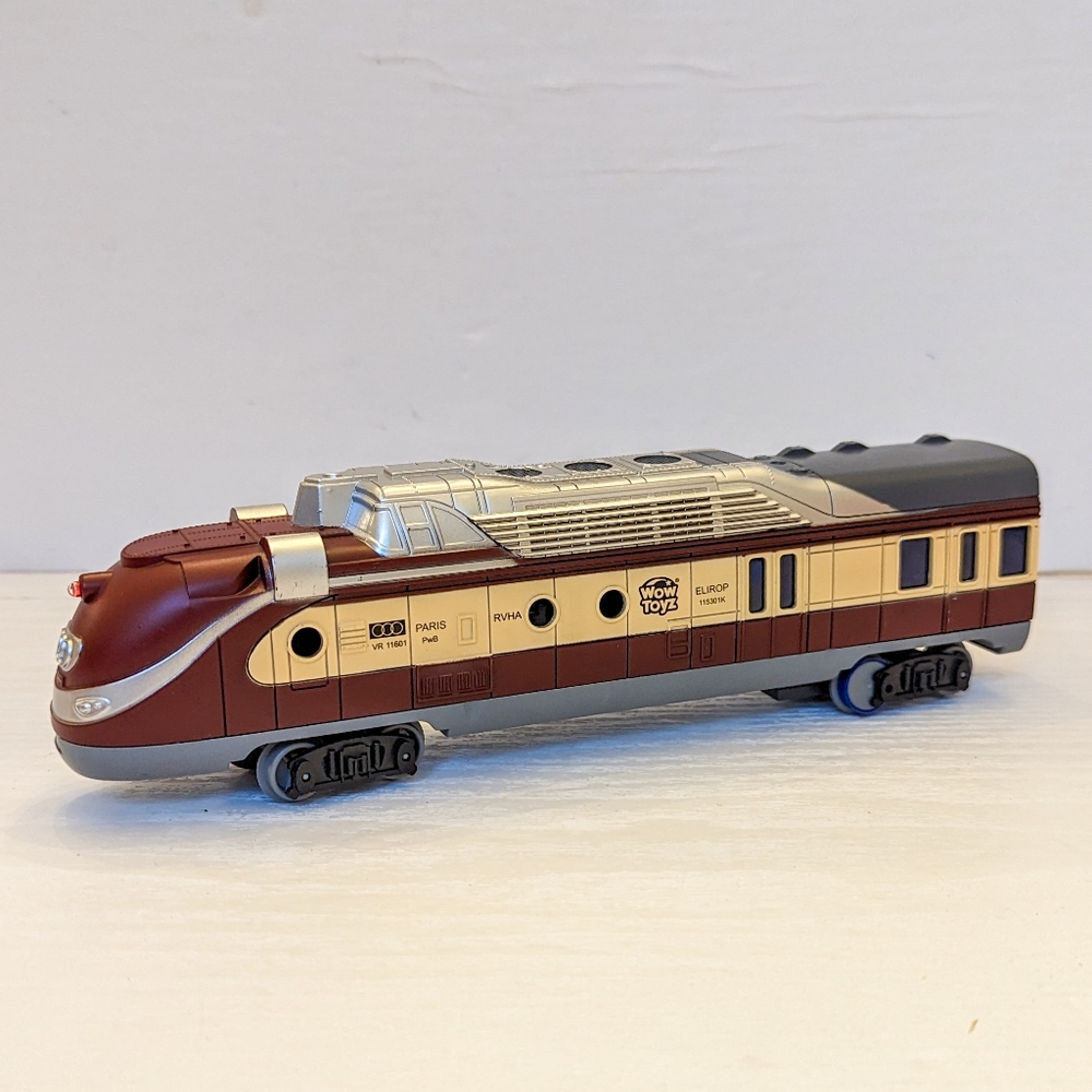 WowToyz Classic Train Diesel Engine